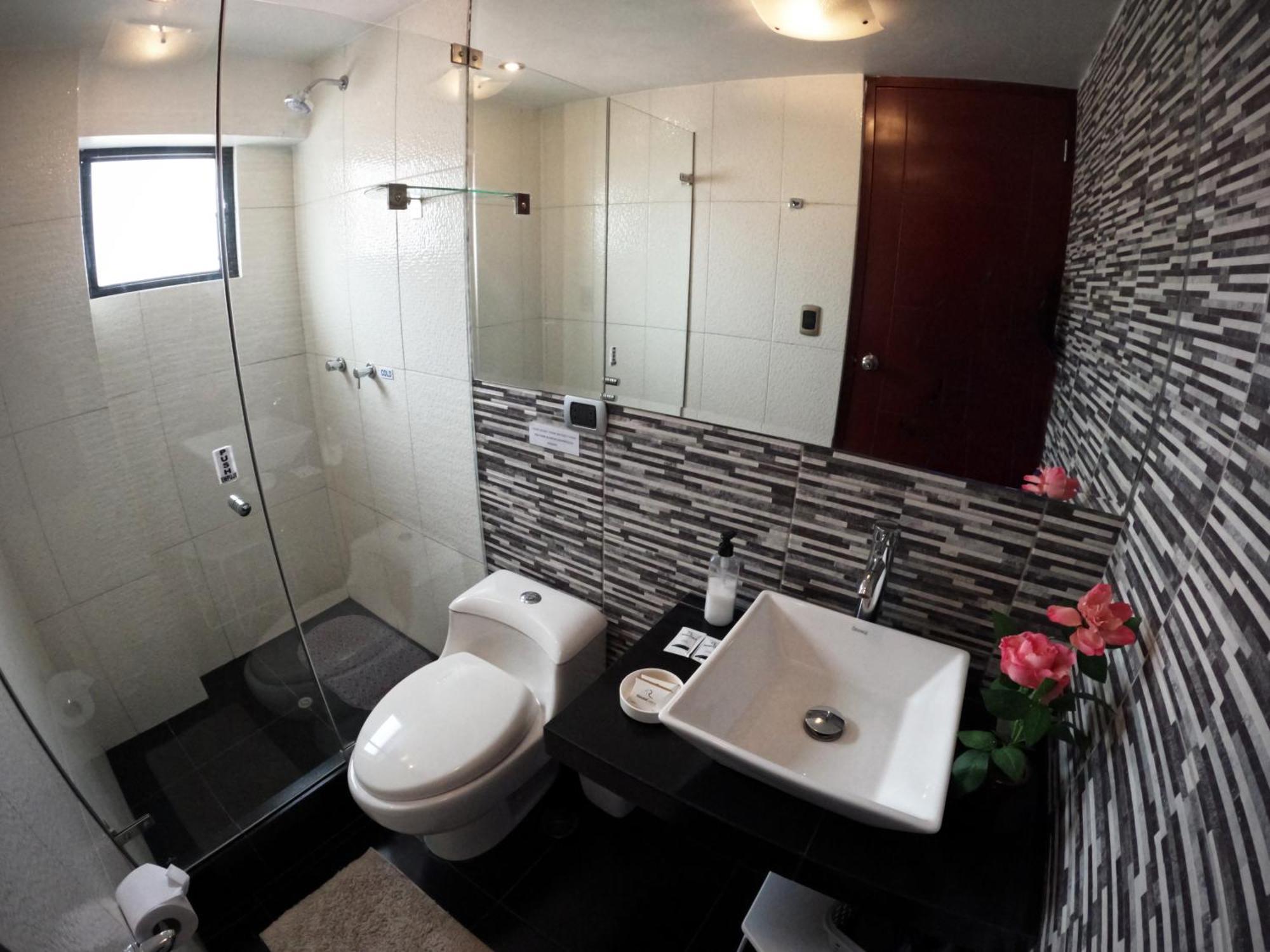 Rhouse Appart hôtel 3*